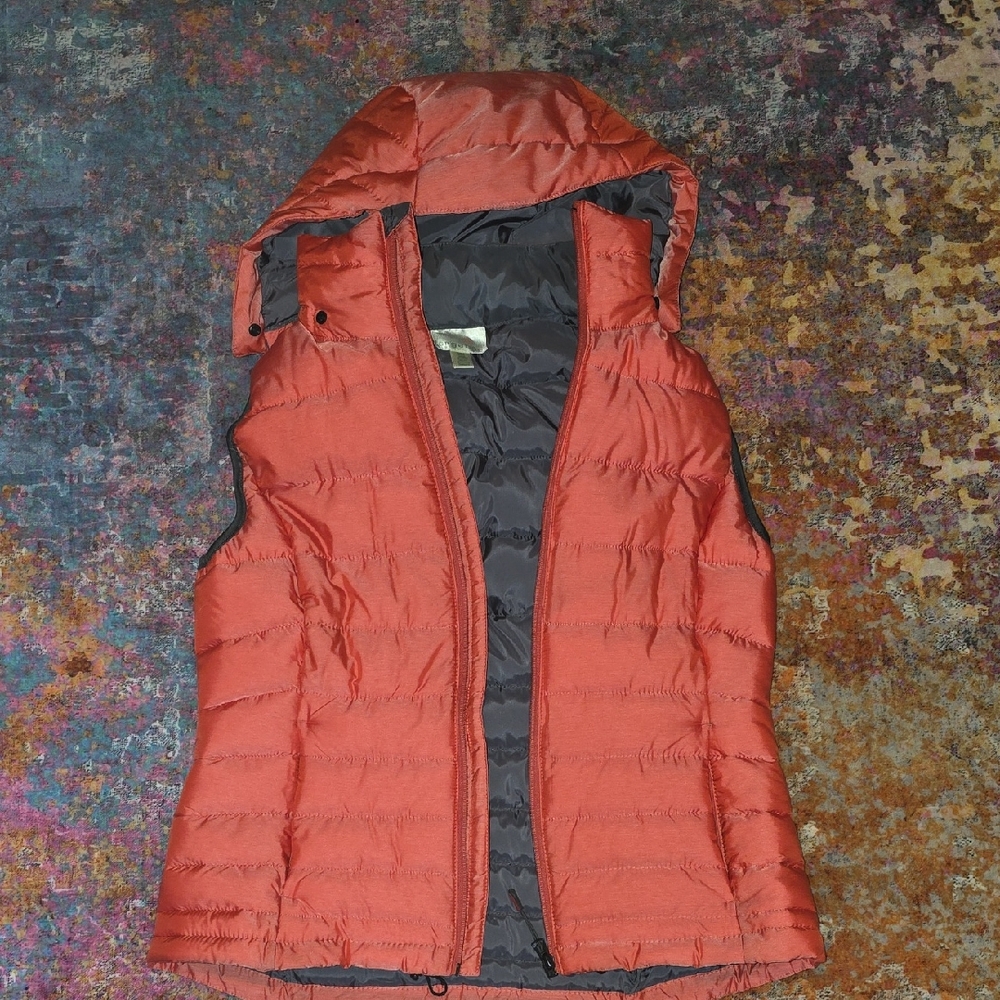 Tangerine Rust Puffer Vest with Hood
